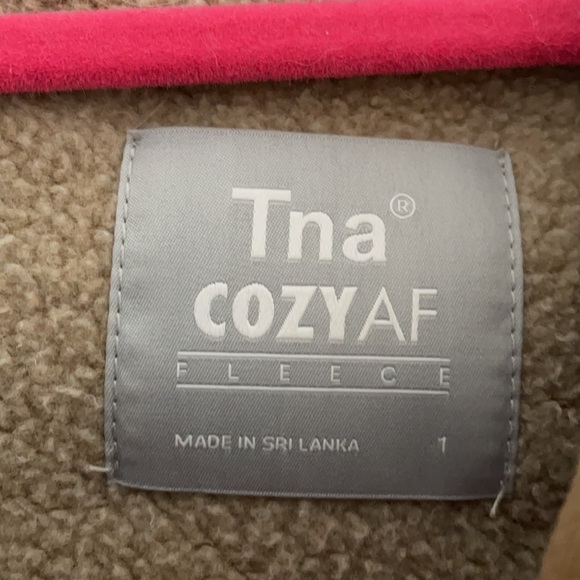 TNA Cozy AF Boyfriend Hoodie - Picture 2 of 2